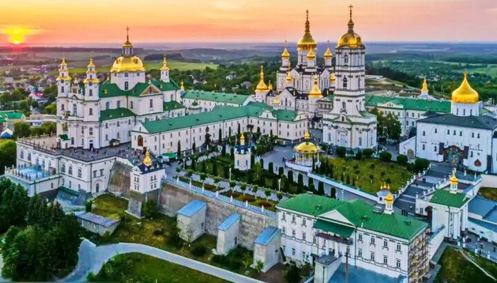 Почаївська Свято-Успенська лавра. Фото: timetotravel.in.ua