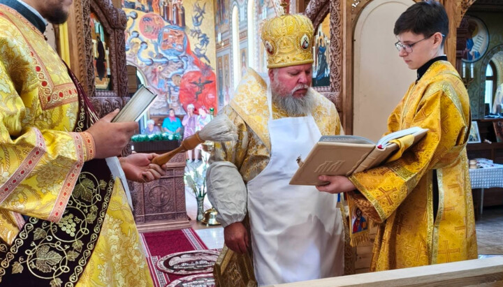 Митрополит Миколай здійснив чин освячення храму в селі Іванівка. Фото: Кіровоградська єпархія
