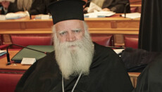 Έλληνας ιεράρχης επέκρινε τα νέα σχολικά βιβλία με ΛΟΑΤΚΙ+ προπαγάνδα