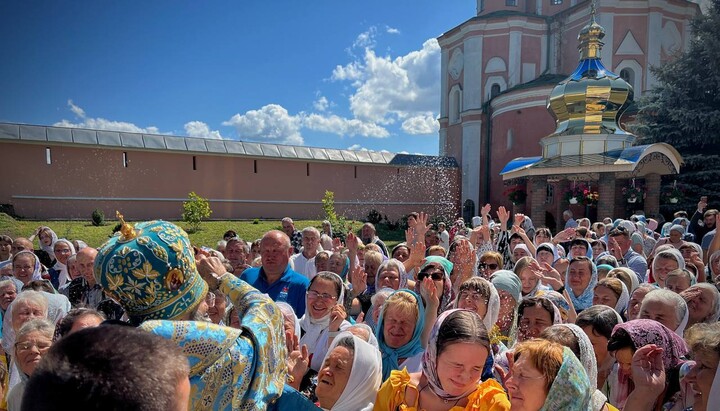 10 серпня 2022 р. відбулися урочистості у Свято-Троїцькому Густинському монастирі. Фото: Вінницька єпархія