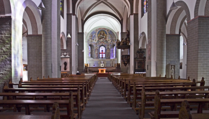Собор Святого Патрокла у місті Зост. Фото: Hans Peter Schaefer/Wikipedia