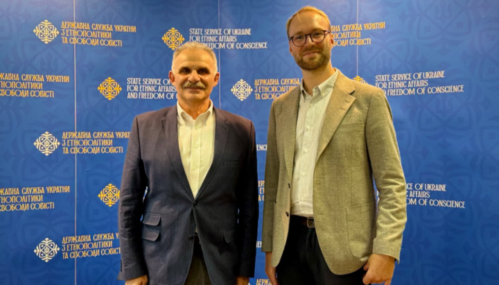 Віктор Єленський із генеральним секретарем Ради церков Данії Емілем Саґґау. Фото: Facebook ДЕСС