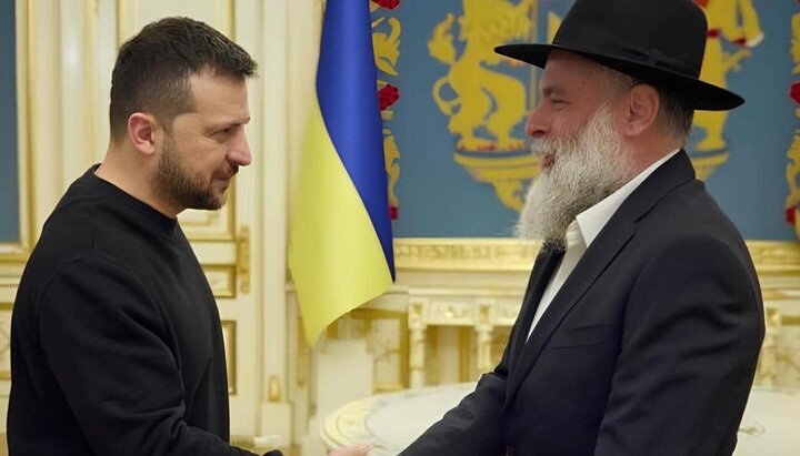 Йонатан Маркович (праворуч) під час візиту до ОП. Фото: ФБ Марковича