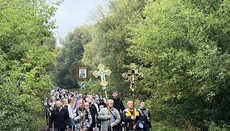 На Рівненщині віруючі здійснили хресну ходу до Дерманського монастиря