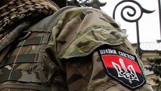 Хресний хід «зустрічають» праві радикали
