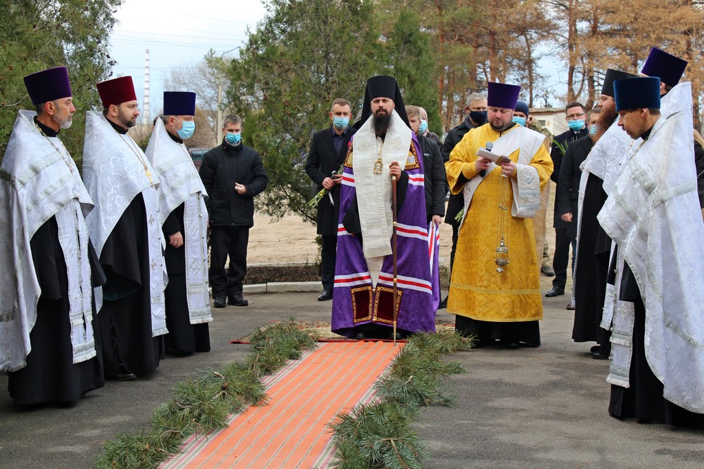 В єпархіях УПЦ вшанували пам'ять жертв голодоморів фото 1