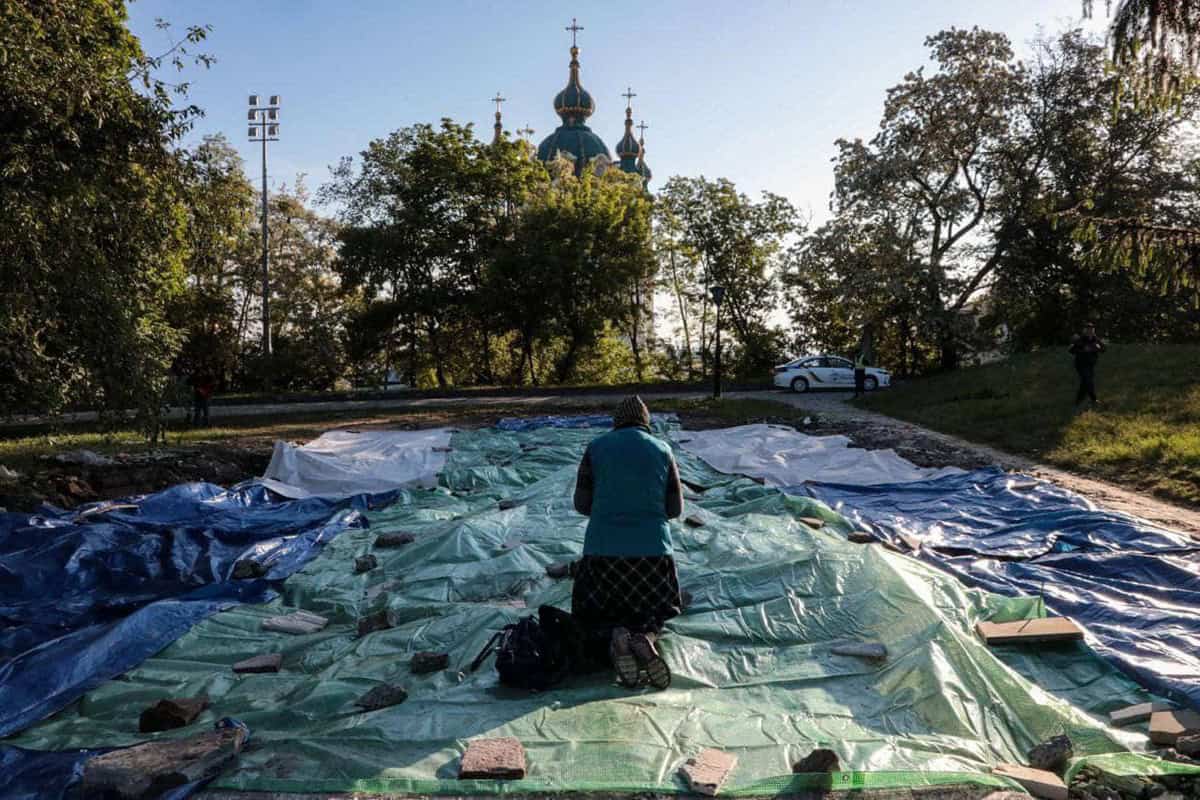 Why do authorities use national security as a pretext to destroy the Church? фото 11